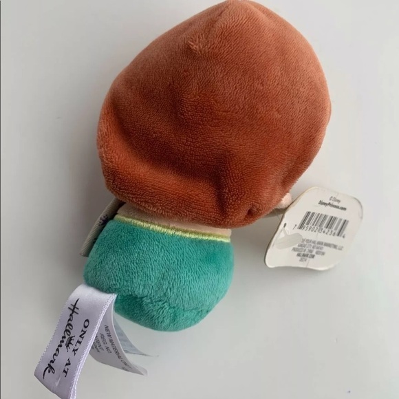 Hallmark Itty Bitty Disney Princess Ariel Plush - Picture 2 of 3